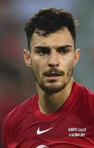 Galatasaray'ın yeni transferi Kaan Ayhan İstanbul'a geldi!