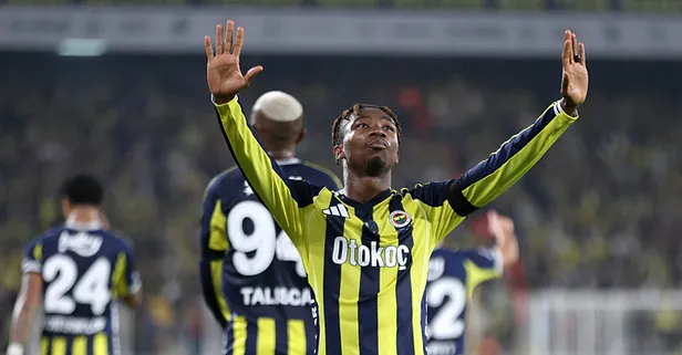 Nene ilk kez Kadıköy'de sahne aldı