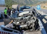 Kastamonu'da feci kaza! Araç paramparça oldu