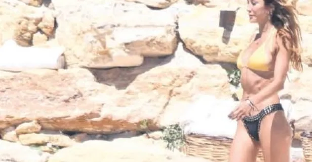 Merve Oflaz fiziğiyle bakışları üstüne topladı!