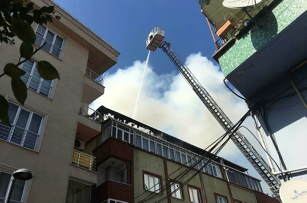 Şişli'de korkutan yangın