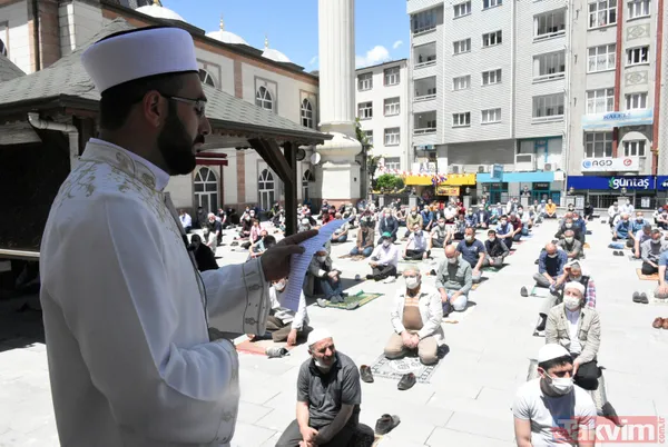Koronavirüs sonrası ilk cuma namazı! Türkiye'nin dört bir yanından görüntüler geldi - 48