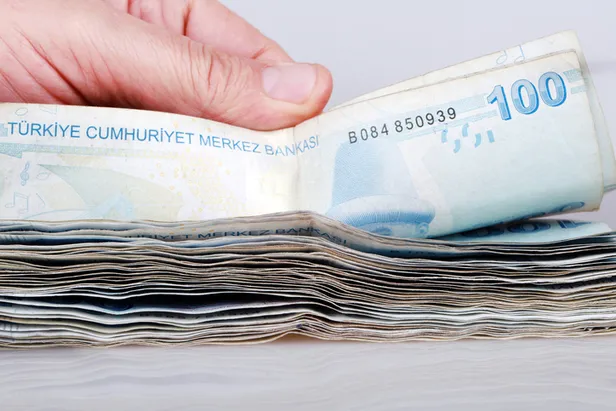 kenarda-kosede-91000-tlsi-olanlar-mujde-yasadiniz-bankada-parasi-olan-sevincten-deliye-donecek-32-gunluk-net-k-1689315154852.jpg Bankada parası olan sevinçten çılgına dönecek! Kıyıda köşede 91.000 TL'si olanlar müjde yaşadınız! Kazancınız en az...-2