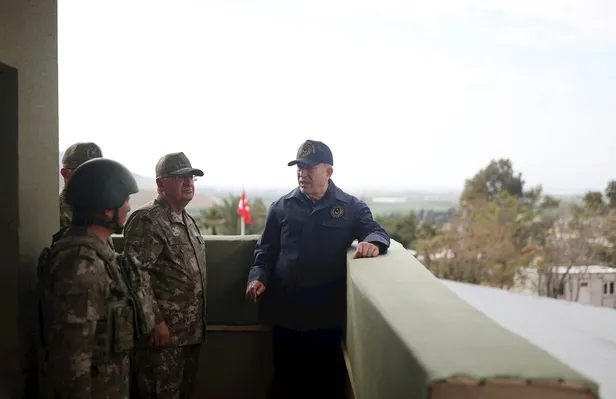 Milli Savunma Bakanı Hulusi Akar açıkladı: "Deprem sonrası 60 bin civarında Suriyeli gönüllü olarak ülkesine döndü"-8