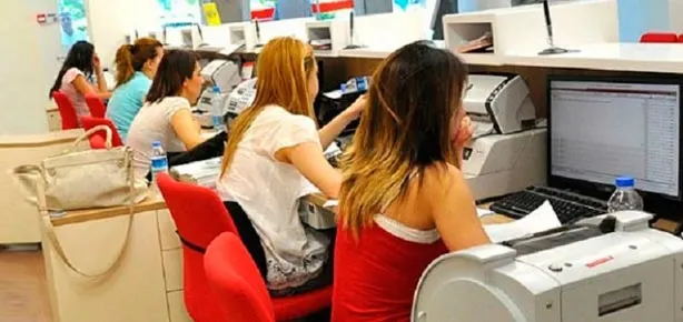 100 bin kişiye kamu kapısı açıldı