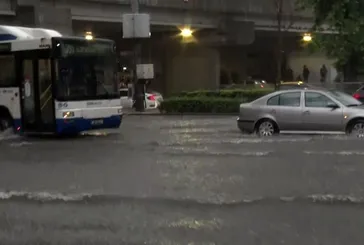 Ankara’yı sel götürdü