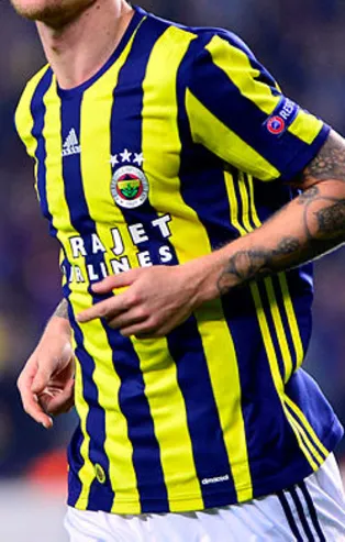 Galatasaray Simon Kjaer'in peşinde