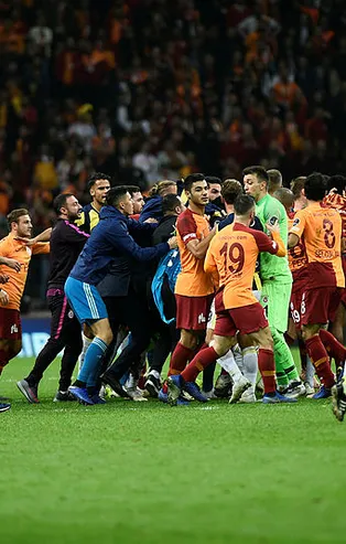 Fenerbahçe'den Galatasaray maçındaki olaylarla ilgili flaş paylaşım