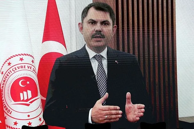 Bakan Kurum'dan 3. Türkiye 2023 Zirvesi'nde önemli açıklamalar: Şehirlerimiz dünya şehirleriyle yarışacak