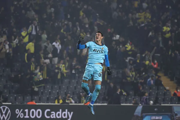 1647594705665.jpg Beşiktaş'tan Fenerbahçe'ye transfer çalımı! Berke Özer Kartal mı oluyor?-3