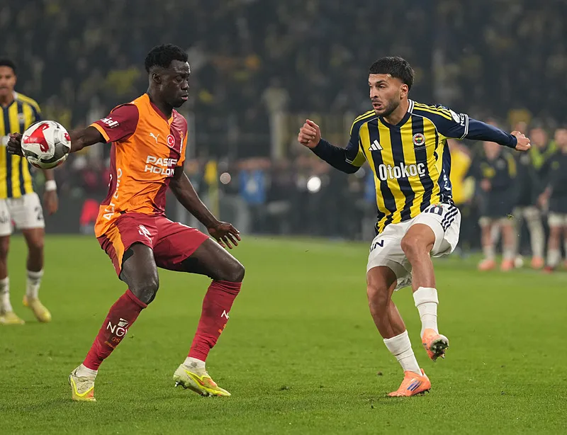 Domenico Tedesco'dan forvet tercihi! Youssef En-Nesyri mi Jhon Duran mı? - 8