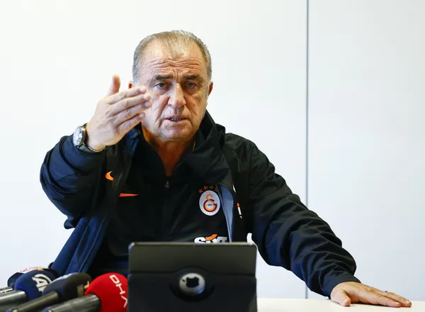 son-dakika-fatih-terimden-randers-galatasaray-maci-oncesi-kritik-aciklamalar-1629308604740.jpg SON DAKİKA: Fatih Terim'den Randers Galatasaray maçı öncesi kritik açıklamalar-2