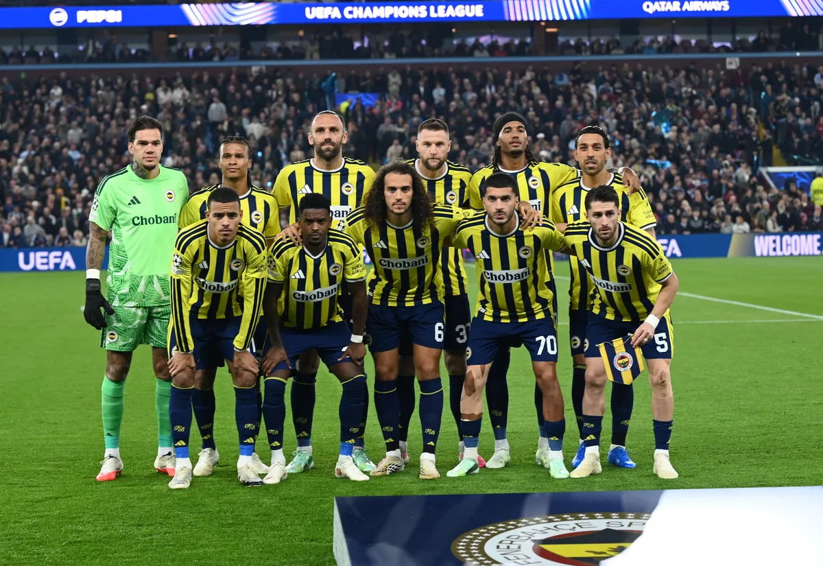 fenerbahce-alanyaspor-super-lig-maci-1792149891455.jpg Fenerbahçe hezimeti unutturmak istiyor! İsmail Kartal'dan Asensio kararı: Alanyaspor maçı 11'inde sürpriz-5