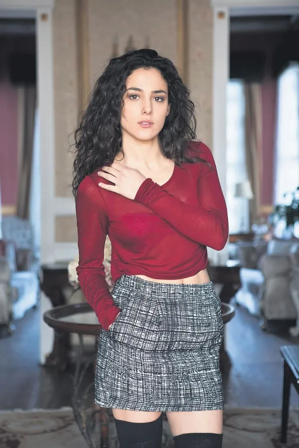 ipler-koptu-1696112770358.jpeg Serenay'ın annesi Cansu'nun babasıyla yakalanmıştı! “Yasak aşk” yaşayan Kenan Tosun’u ailesi sildi-4