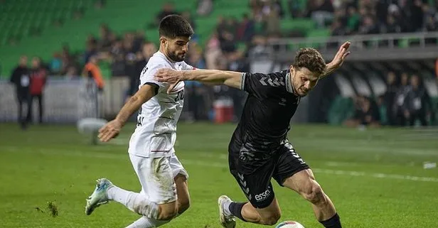 Sakaryaspor ile Gençlerbirliği berabere kaldı!