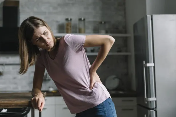 dikkat-iltihapli-bel-romatizmasi-fitikla-karistiriliyor-uzmanlar-agrilara-dikkat-edin-diyor-1665529177239.jpeg Dikkat İltihaplı bel romatizması, fıtıkla karıştırılıyor! Uzmanlar ağrılara dikkat edin diyor-5