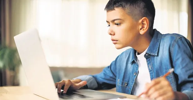 Veliler dikkat! Sahte ödev siteleri tehlike saçıyor: Yapay zeka destekli kopya servisleri ve kimlik hırsızlığı riski artıyor