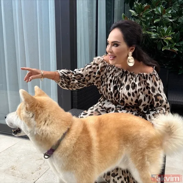 Gelsin Like’lar! Yeşilçam’ın Sultan’ı Türkan Şoray’dan görsel şölen gibi paylaşım: Yaz pozlarıyla kasıp kavurdu - 9