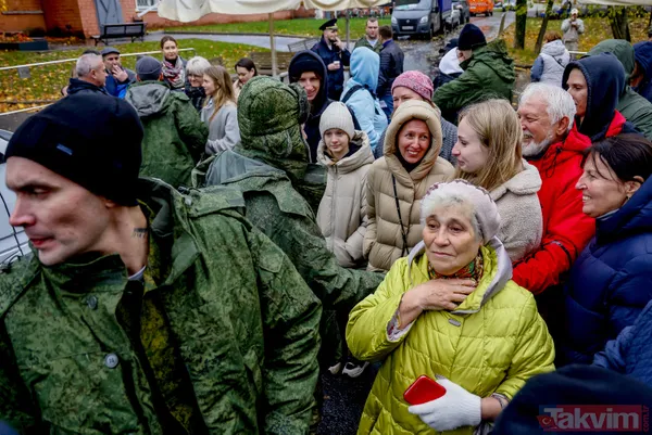 Ukrayna'dan Putin'i kızdıracak açıklama: O bölgeler geri alındı! Rusya'dan flaş hamle! 200 bini aşkın kişi silah altında - 30