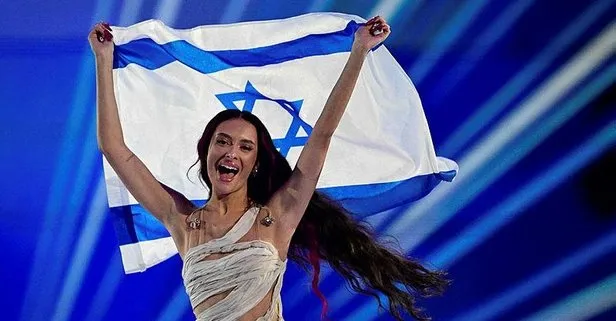 Soykırımcı İsrail’in temsilcisi Eden Golan’a Eurovision’un final gecesinde tepki: Şarkı söylediği sırada Filistin sloganları