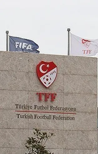 PFDK'den kulüplere maske cezası