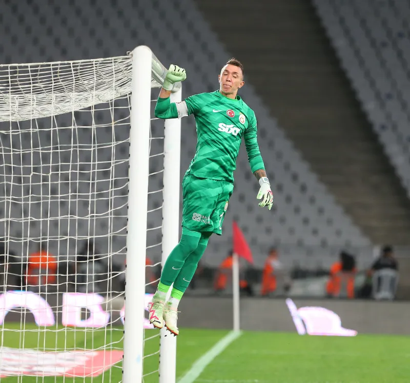 GALATASARAY TRANSFER HABERLERİ | Galatasaray'da 1 devir sona eriyor! Muslera'nın yeni takımını duyurdular - 9