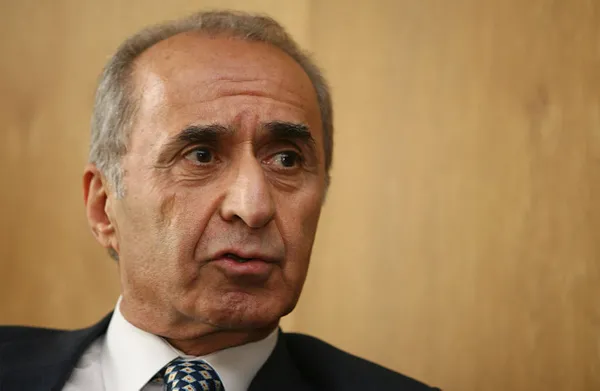1688752895355.jpg Ekrem'in 'değişim ekibi' rakı masasında! Hikmet Çetin'den Kemal Kılıçdaroğlu'na sert sözler: CHP'yi sağa çeken proje...-7