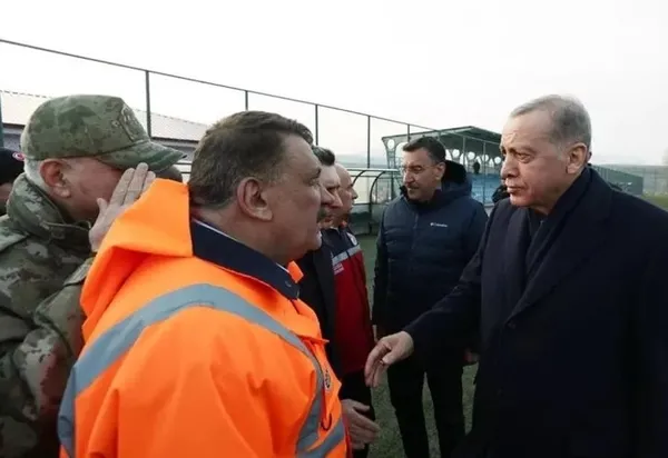 msbden-orgeneral-gurakin-cumhurbaskaninin-programlarina-alinmadigi-iddialarina-yalanlama-1678478284653.jpeg MSB'den Orgeneral Gürak açıklaması: O iddialar yalan!-2