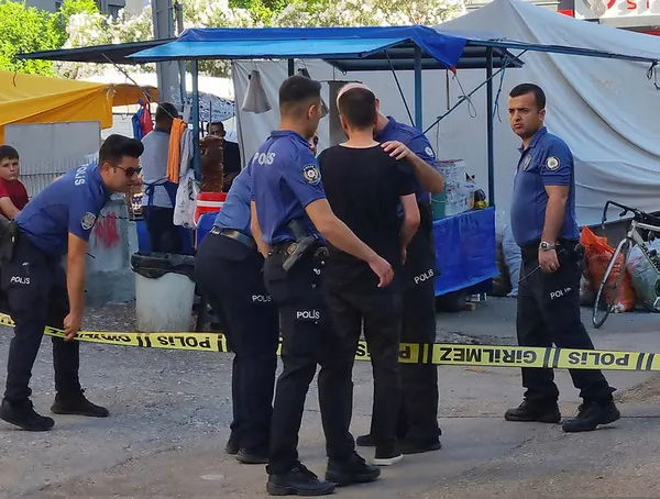 adanada-eski-milli-atlet-ahmet-pekyene-komsu-kursunu-av-tufegiyle-olduruldu-1656927014854.jpg Adana'da eski milli atlet Ahmet Pekyen'e komşu kurşunu! Av tüfeğiyle öldürüldü-5