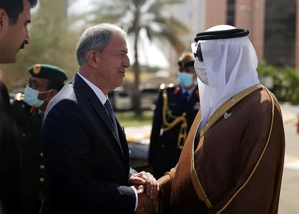 Türkiye ile BAE arasında kritik temas! Milli Savunma Bakanı Akar mevkidaşı Al Bowardi ile görüştü-3