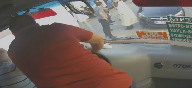 Minibüste dehşet anları! Sopalarla saldırdılar-2