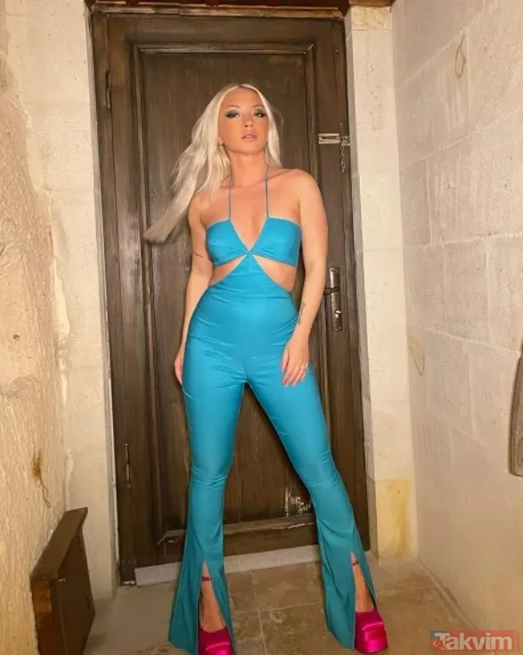 Duy Beni'nin Melisa'sı Sümeyye Aydoğan süper minisiyle boylu boyunca paylaştı ortalık yandı tutuştu 'bu saatte güneş doğar mı?' - 17