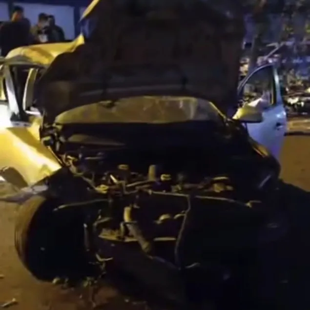 Diyarbakır’da aynı gün içerisinde iki fraklı kaza gerçekleşti: 4 kişi yaralandı