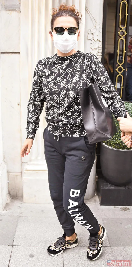 Serenay Sarıkaya'nın kırmızı mayolu pozlarını beğenmemişti... Demet Akalın bu kez de 'Serenay Sarıkaya insan değil' dedi - 2