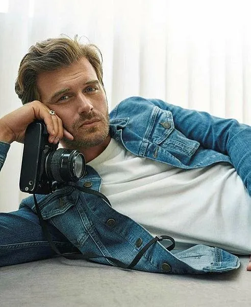 Kıvanç Tatlıtuğ 340 bin TL'ye gaza bastı! İstanbul Park Formula'nın tozunu attı-3