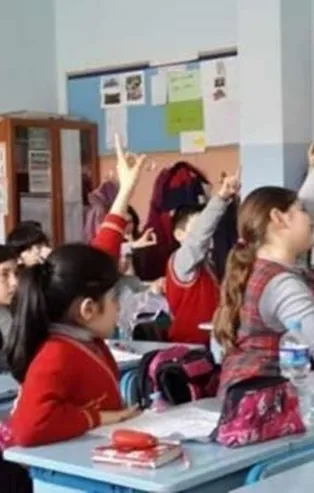 Son dakika: Yüzyüze eğitim başlayacak mı? 2 Mart’ta ilkokul, 8. ve 12. sınıflar okula başlıyor mu?