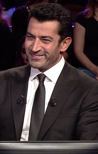 Tavla oynarken zarların eşit benek sayısına sahip yüzleri üste gelmişse atılan zar hangisi olamaz?