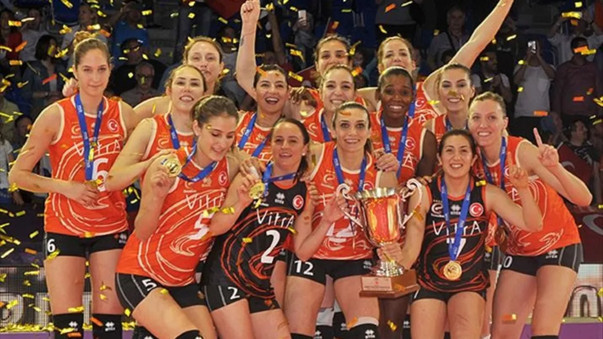 Eczacıbaşı filede 3-2 galip geldi!