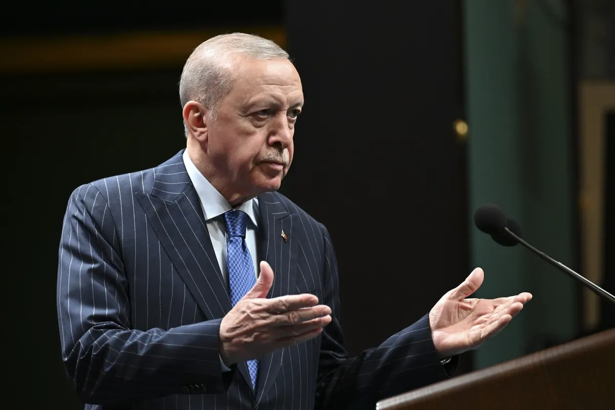 baskan-erdogandan-abd-iran-anlasmasina-ilk-aciklama-bolgemiz-rahat-nefes-aldi-1781549372714.jpeg Başkan Erdoğan'dan Kabine sonrası ABD-İran anlaşması açıklaması: Bu anlamsız savaş defteri kapandı-7