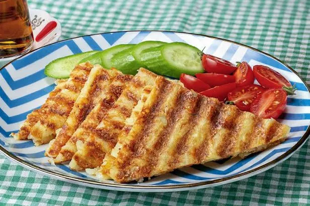 utu-tost-nedir-nasil-yapilir-adana-utu-tost-tarifi-ve-malzemeleri-nelerdir-iste-yapilisi-1631698808567.jpg