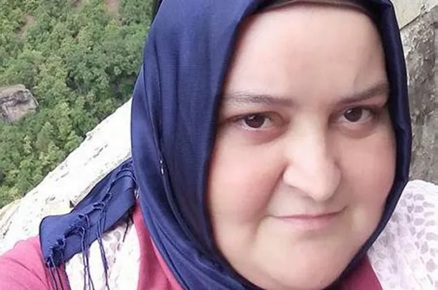 Son dakika: Koronavirüsten ölen Betül Aydın'ın erken doğumla dünyaya gelen bebeği de kurtarılamadı