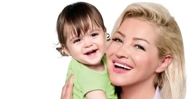 Müge Anlı ve Esra Erol arasında yayın yapan Zahide Yetişten çok özel itiraf! Onun dualarıyla buradayım...