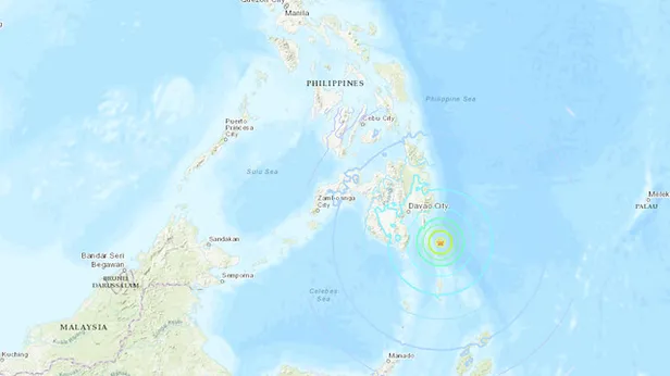Son dakika: Filipinler'de korkutan deprem! 6.9'la sallandı-1