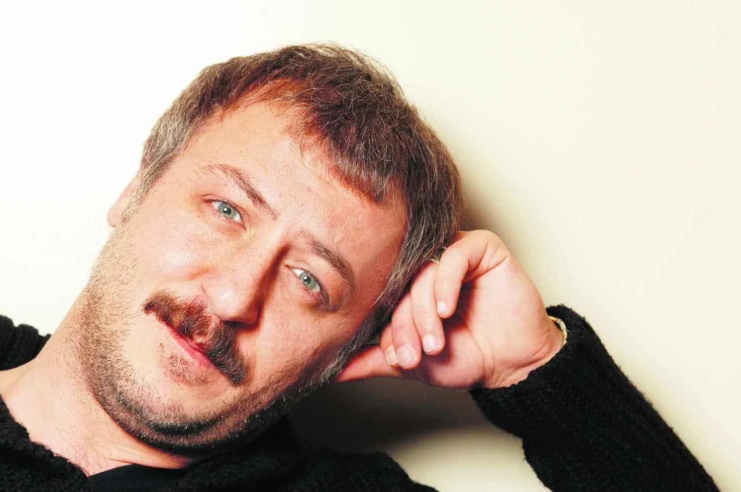 Kuruluş Orhan’ın Şahinşah’ı Barış Falay’ın gerçek adı şaşırttı: 3 yaşında kendi kaderini çizdi - 3