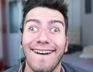 Sosyal medya fenomeni Enes Batur amcasına hakaret etti Enes Batur kimdir?