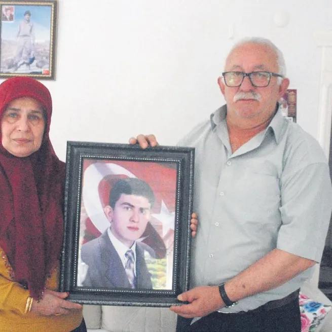 Şehit Onbaşı Metin Çetinin ailesinden 7li koalisyona sert tepki: Kandilin uşağı olmuşlar