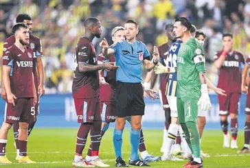 Trabzonspor Başkanı Ertuğrul Doğan sert açıklamalar yaptı: Kadıköy'de tiyatro izledik