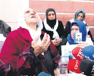 Diyarbakırdaki evlat nöbetine katılan 83 yaşındaki Hurinaz ana HDPlilere hesap sordu: Oğlum nerede!
