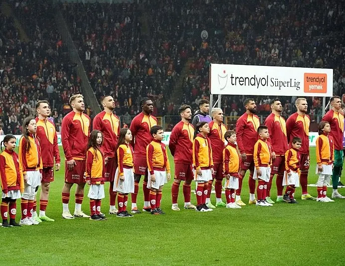 Aurier ligde 11’de