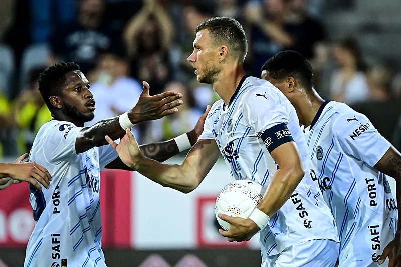 Spor yazarları Lugano - Fenerbahçe maçını yorumladı! "Göz alıcı" - 2